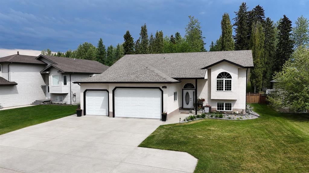 Picture of 1409 Edson Drive  , Edson Real Estate Listing
