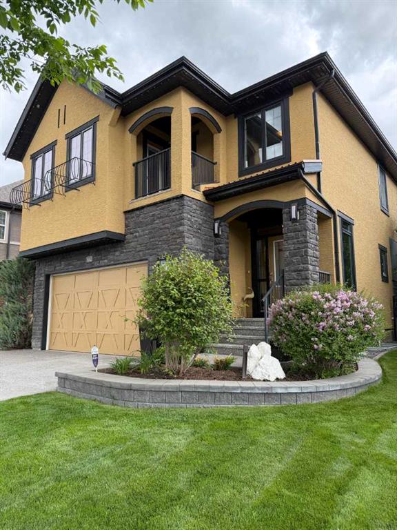 Picture of 652 Quarry Way SE, Calgary Real Estate Listing