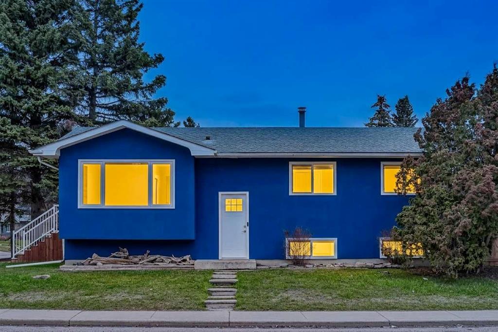 Picture of 252 Allan Crescent SE, Calgary Real Estate Listing