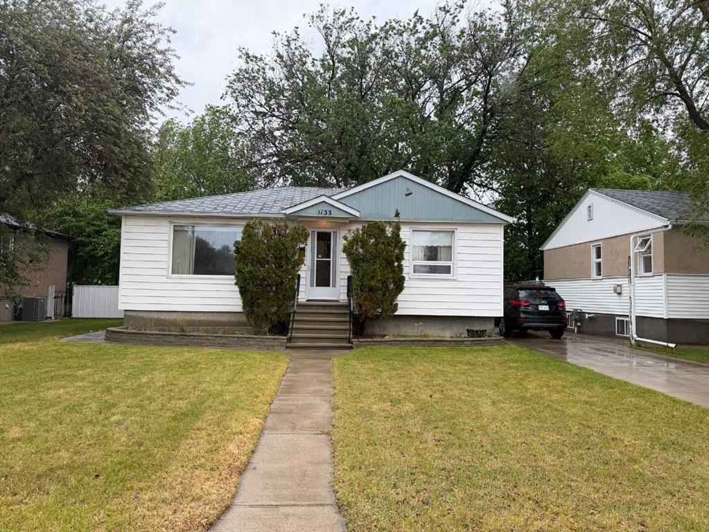 Picture of 1133 20 Street S, Lethbridge Real Estate Listing