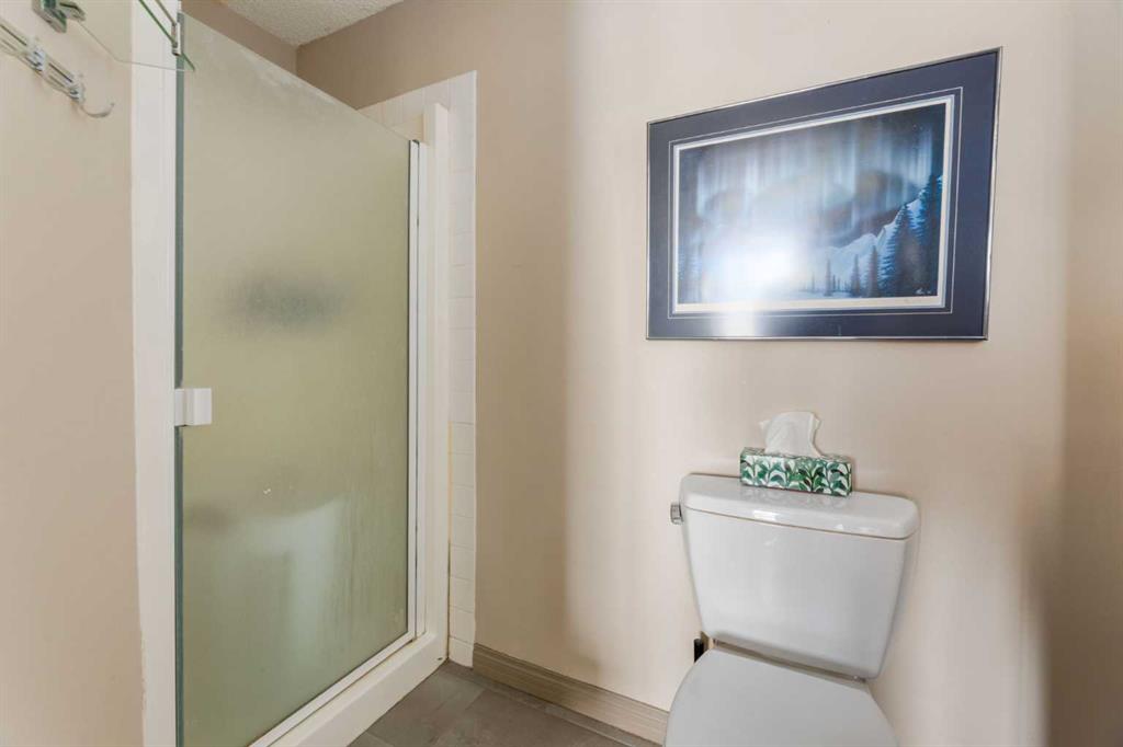 Picture of 132, 1920 14 Avenue NE, Calgary Real Estate Listing