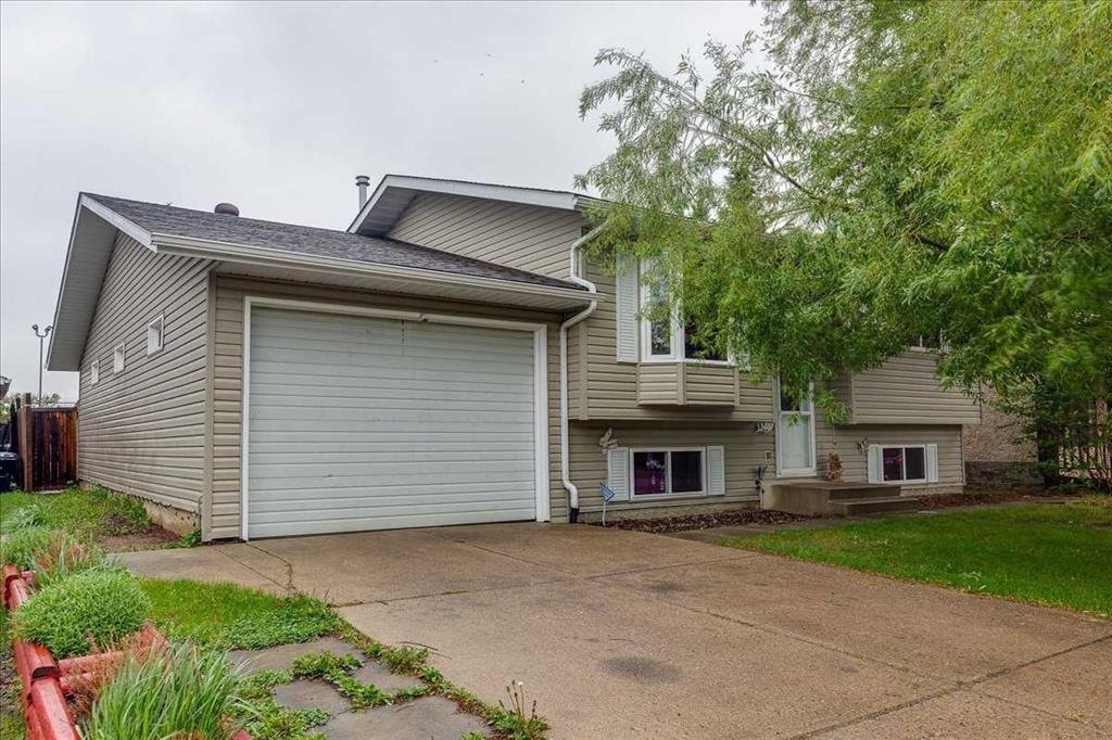 Picture of 38 Heritage Drive , Lacombe Real Estate Listing