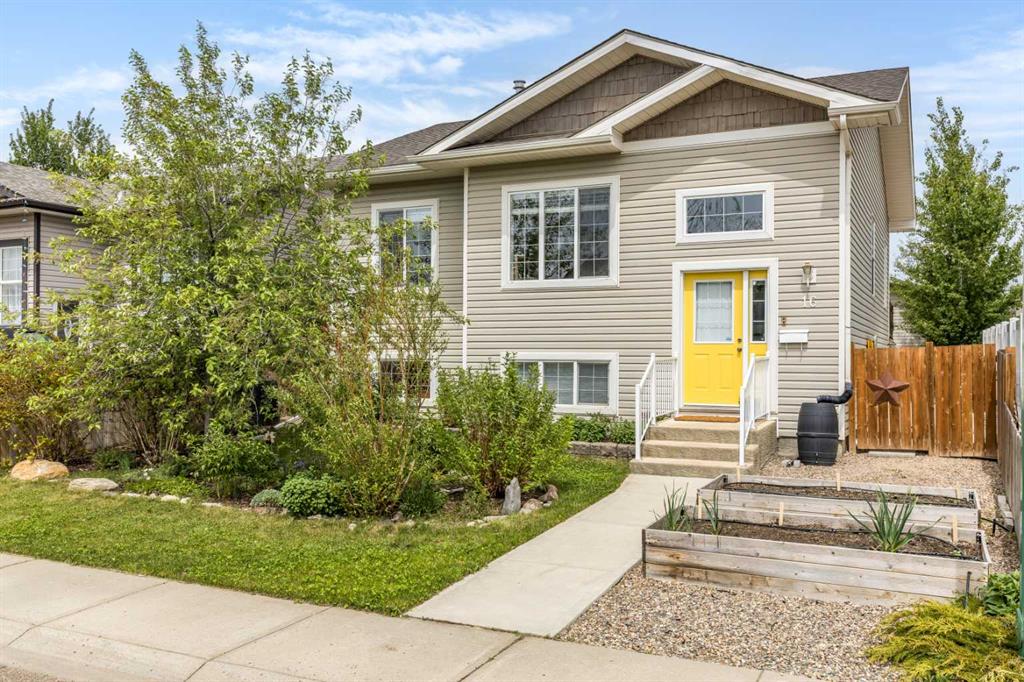 Picture of 16 Vista Place SE, Medicine Hat Real Estate Listing