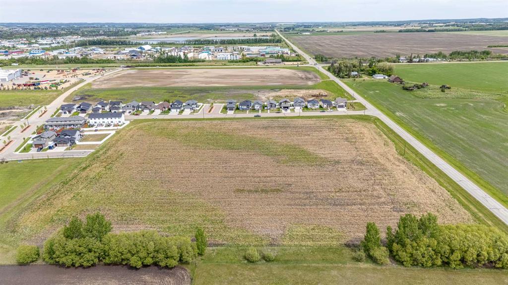 Picture of 4602 34 Street , Lacombe Real Estate Listing