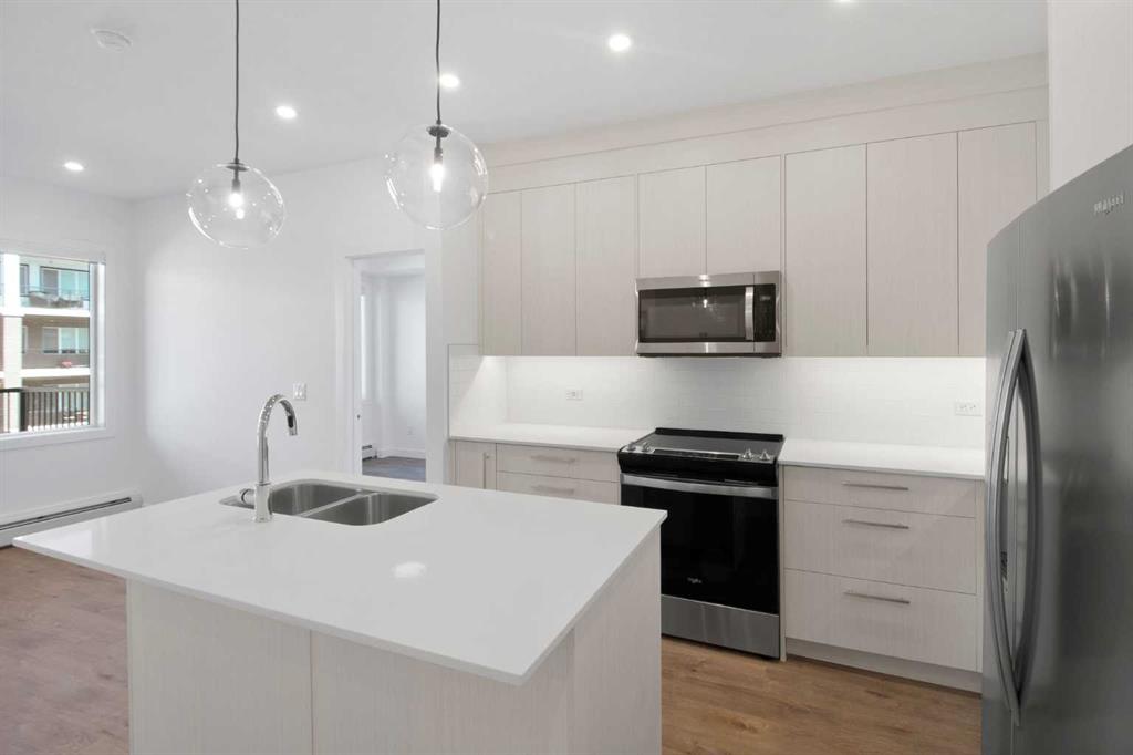Picture of 1314, 6 Merganger Drive W, Chestermere Real Estate Listing