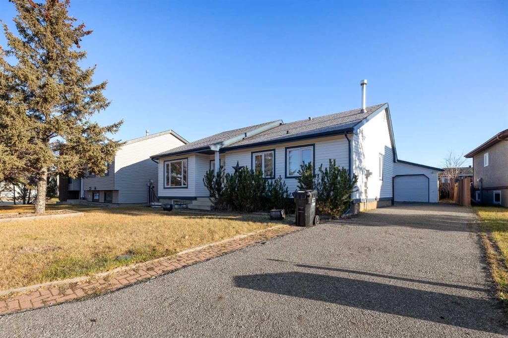 Picture of 105 Farrell Cove , Fort McMurray Real Estate Listing