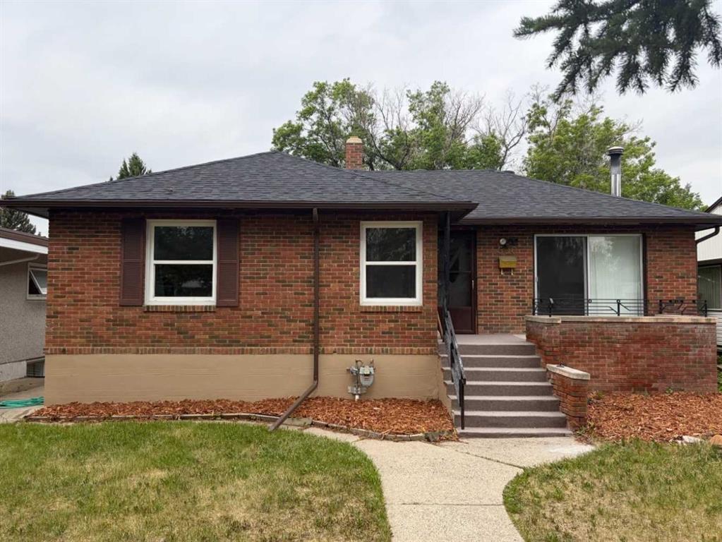 Picture of 520 20 Street S, Lethbridge Real Estate Listing