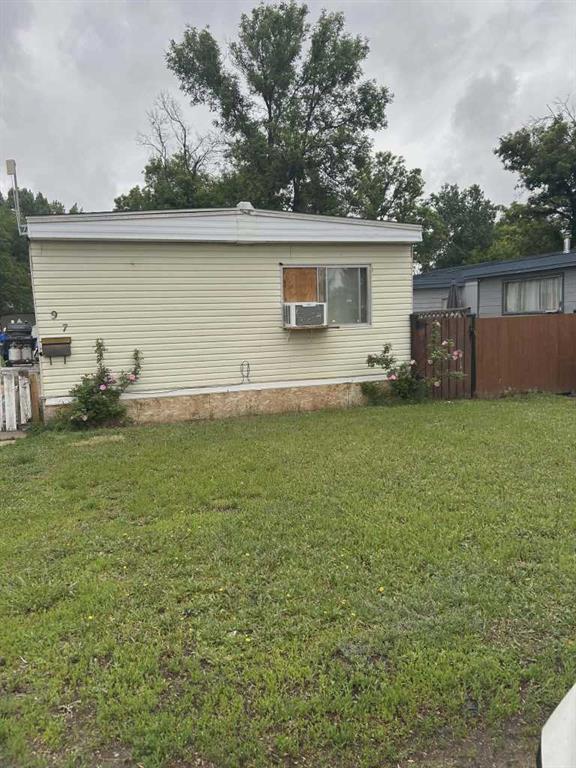 Picture of 97, 4000 13 Avenue SE, Medicine Hat Real Estate Listing