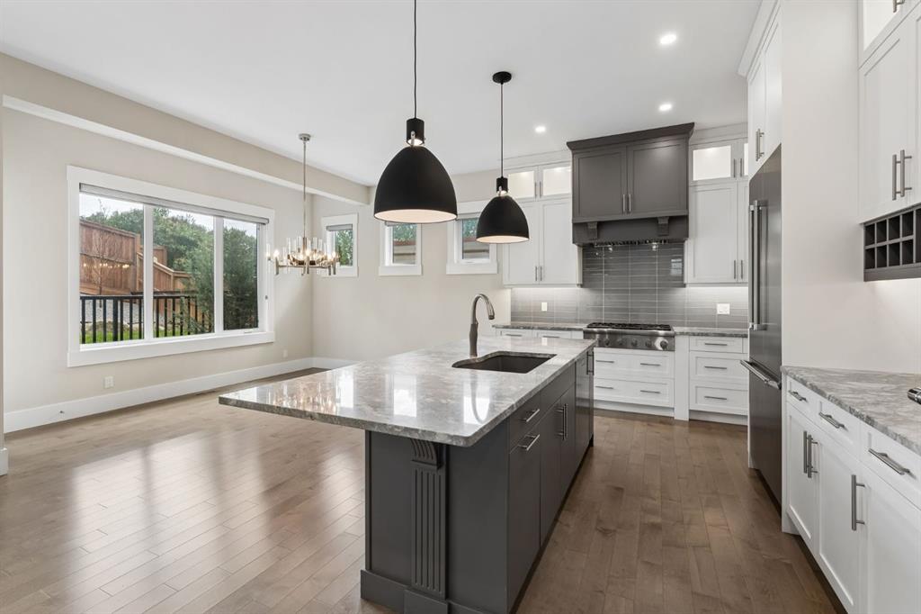 Picture of 1012 17 Street NW, Calgary Real Estate Listing
