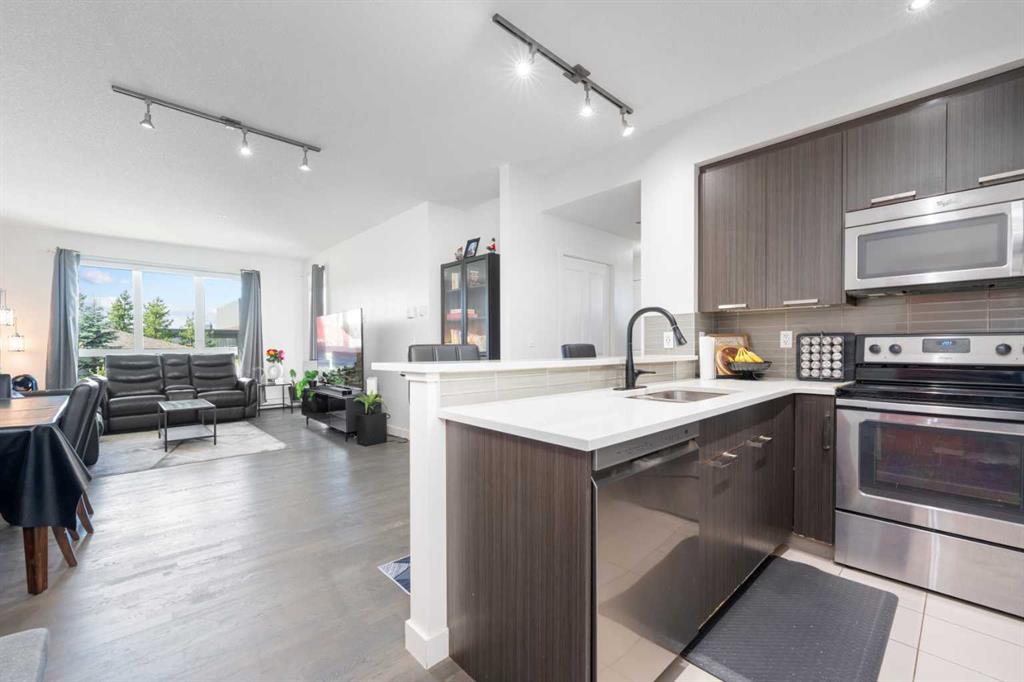 Picture of 2205, 175 Silverado Boulevard SW, Calgary Real Estate Listing