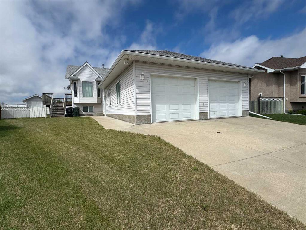 Picture of 22 Julia Place , Didsbury Real Estate Listing