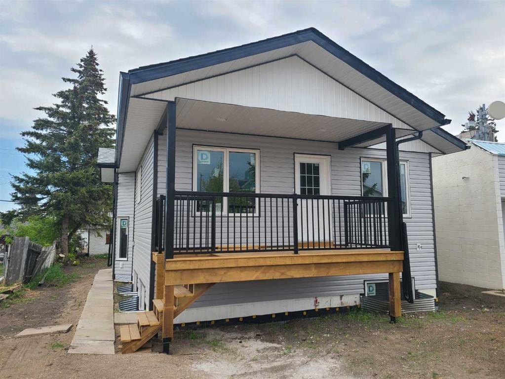 Picture of 10007 99 Street , Sexsmith Real Estate Listing