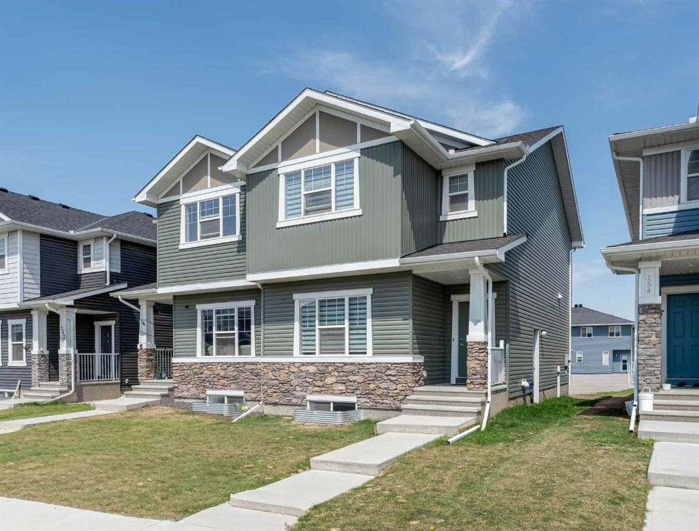Picture of 150 Red Embers Common NE, Calgary Real Estate Listing