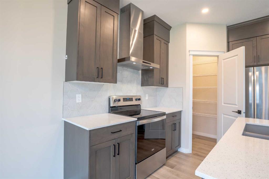 Picture of 56 Corner Glen Green NE, Calgary Real Estate Listing