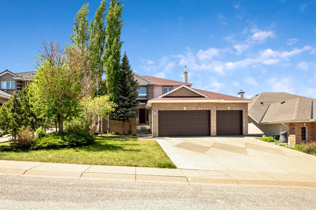 Picture of 59 Signature Heights SW, Calgary Real Estate Listing