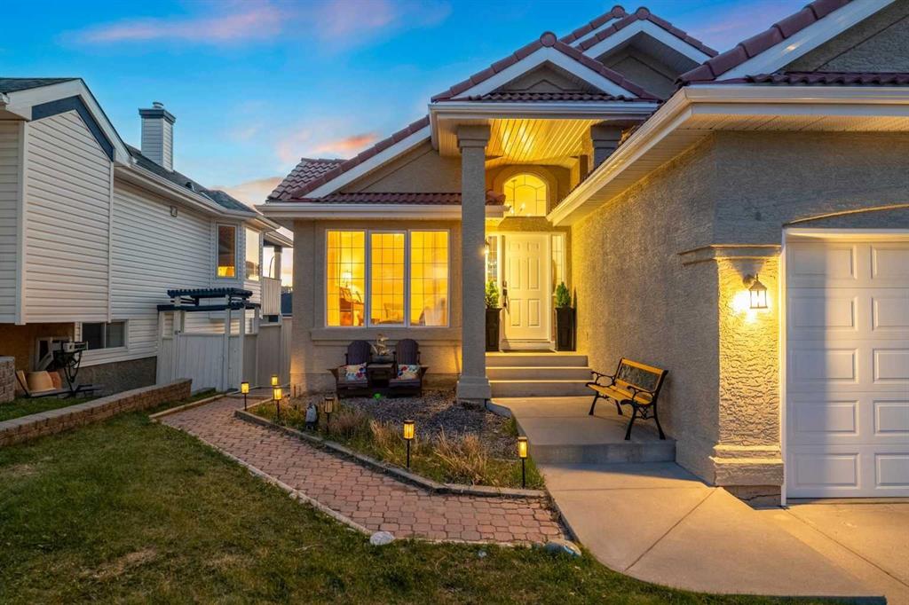 Picture of 94 Edgebrook Heights NW, Calgary Real Estate Listing