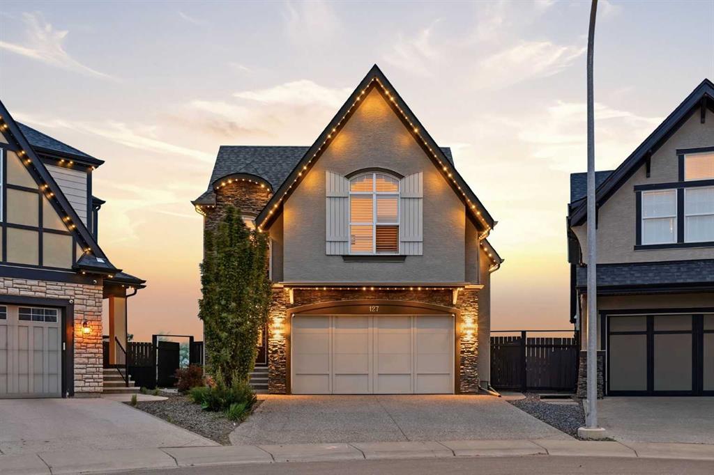 Picture of 127 Marquis Grove SE, Calgary Real Estate Listing