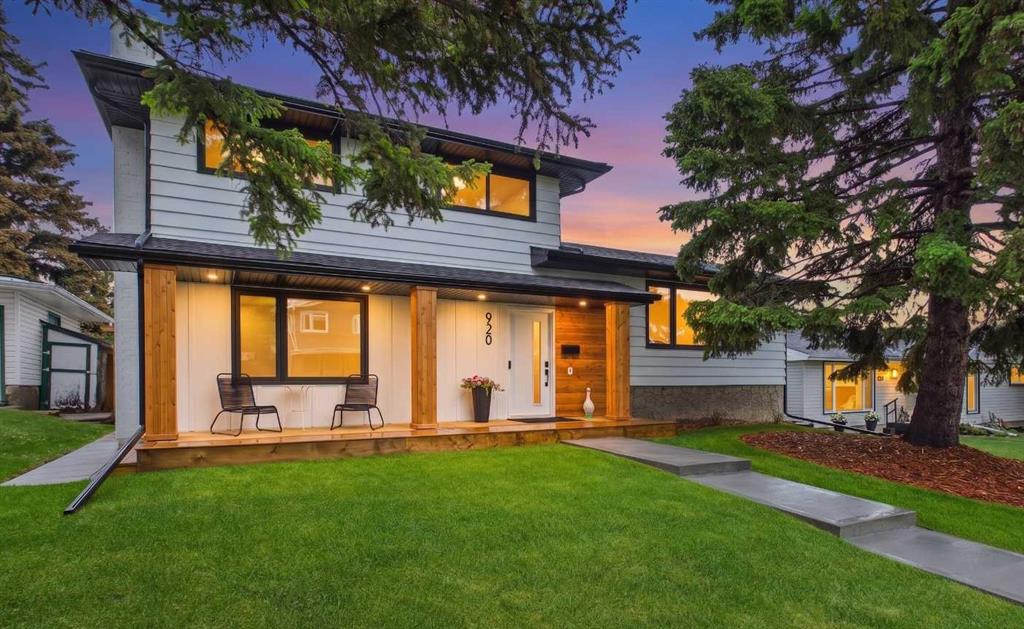 Picture of 920 Cantabrian Drive SW, Calgary Real Estate Listing