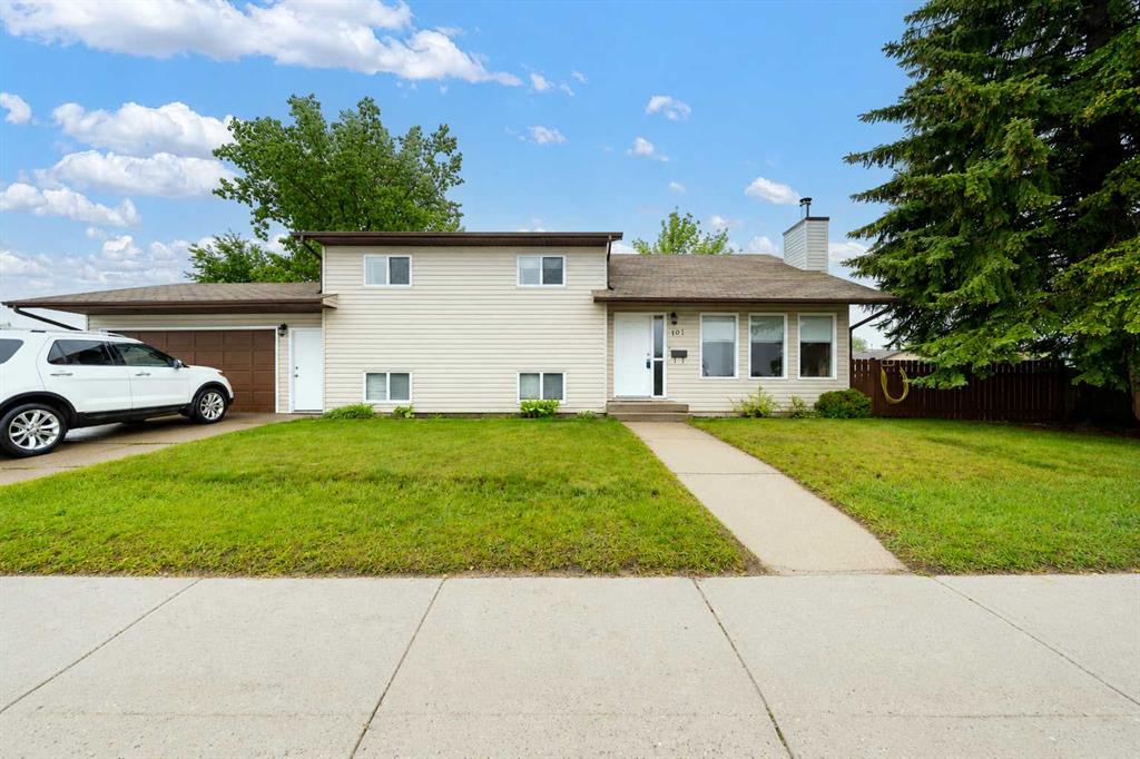 Picture of 107 Sprague Way SE, Medicine Hat Real Estate Listing
