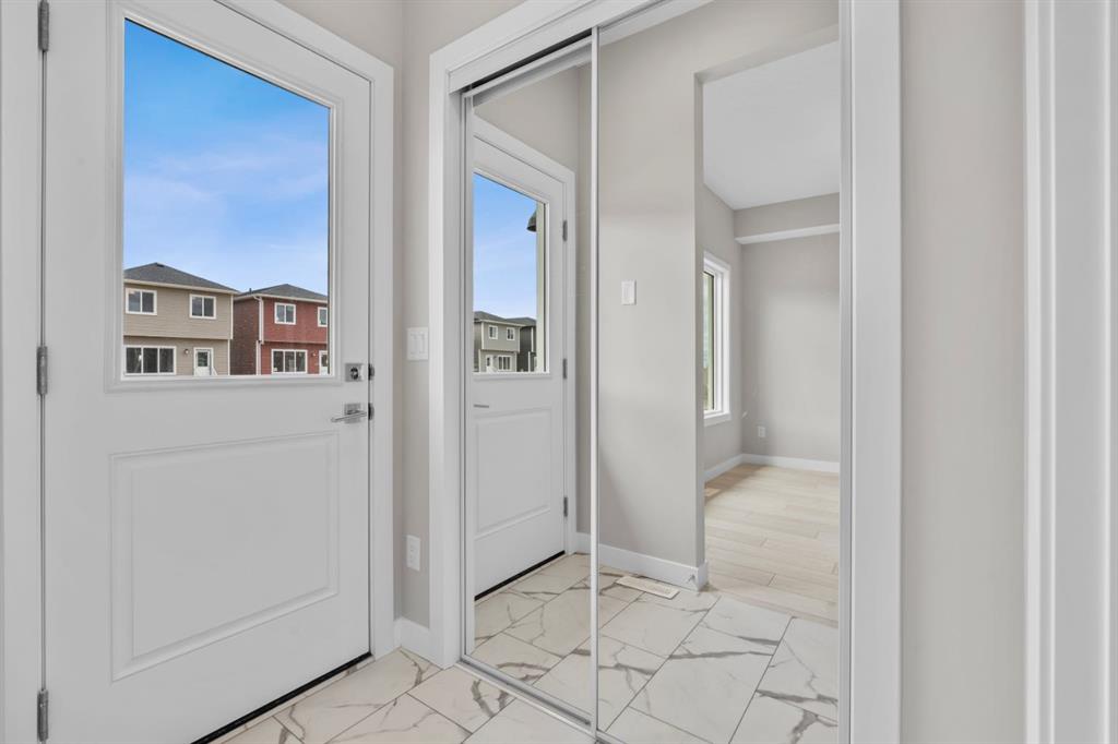 Picture of 9989 Huxbury Drive NE, Calgary Real Estate Listing