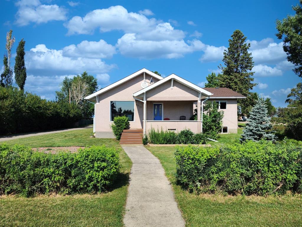 Picture of 4813 4 Street W, Claresholm Real Estate Listing