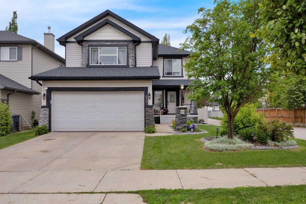 Picture of 907 Cimarron Park Close S, Okotoks Real Estate Listing