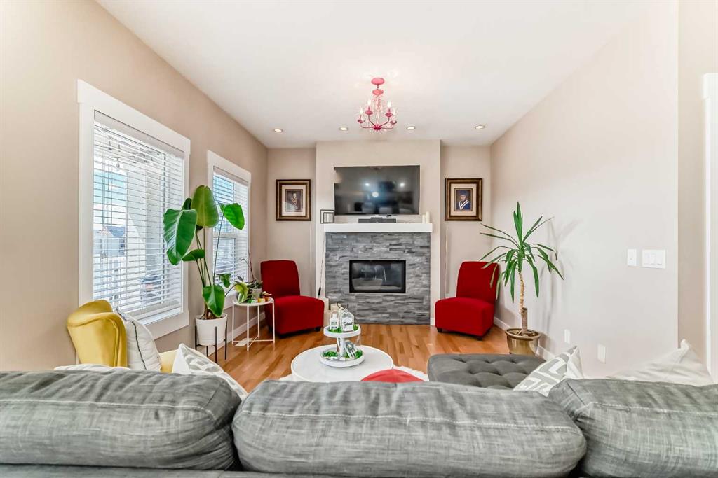 Picture of 320 Rainbow Falls Green , Chestermere Real Estate Listing