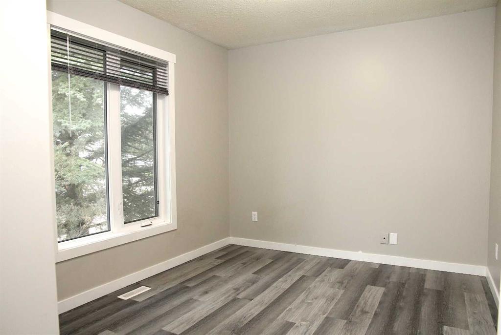 Picture of 5224 23 Street , Lloydminster Real Estate Listing