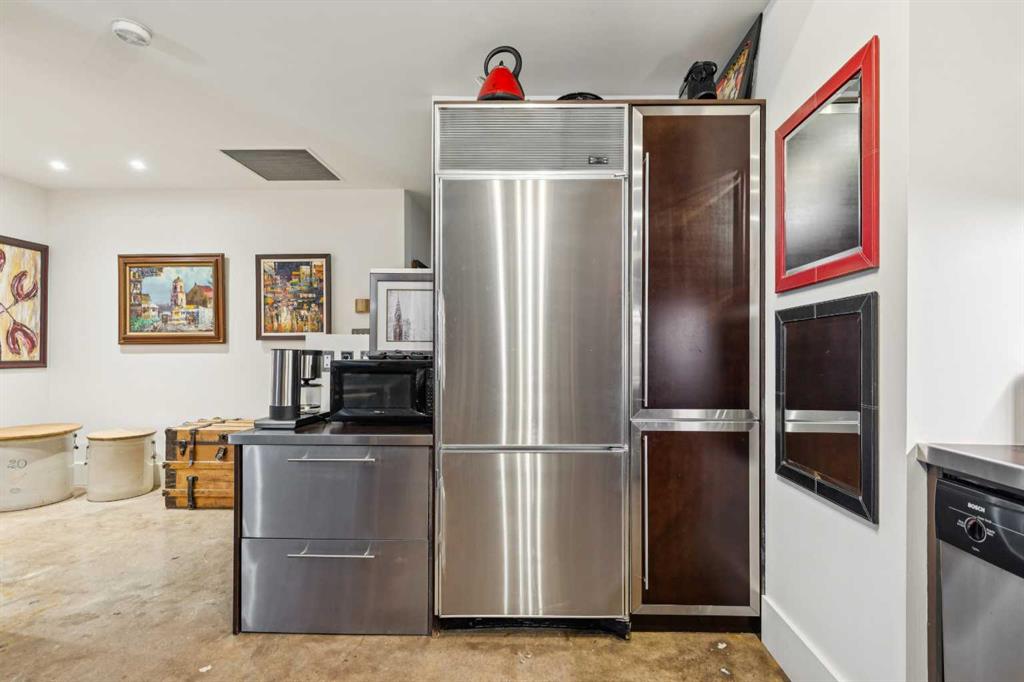 Picture of 102D, 500 Eau Claire Avenue SW, Calgary Real Estate Listing