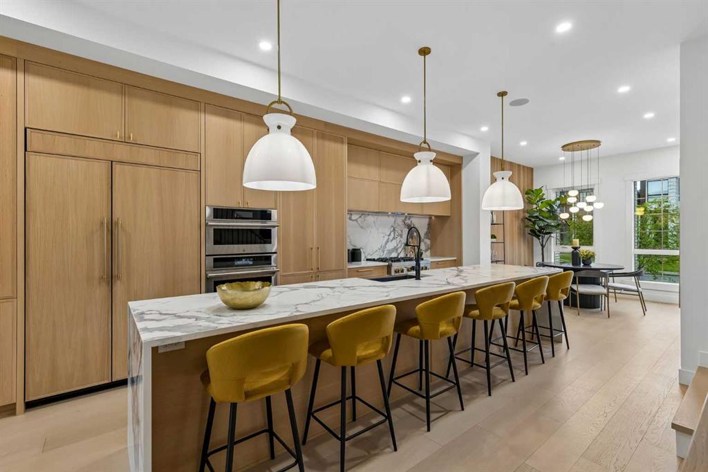 Picture of 1807 Broadview Road NW, Calgary Real Estate Listing