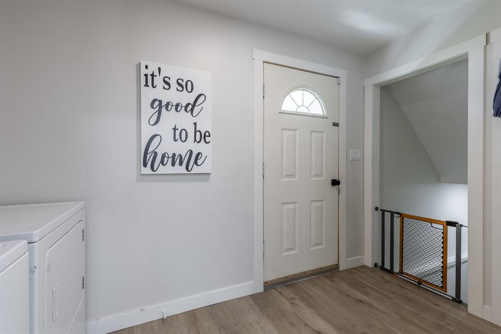 Picture of 593 3 Avenue W, Cardston Real Estate Listing