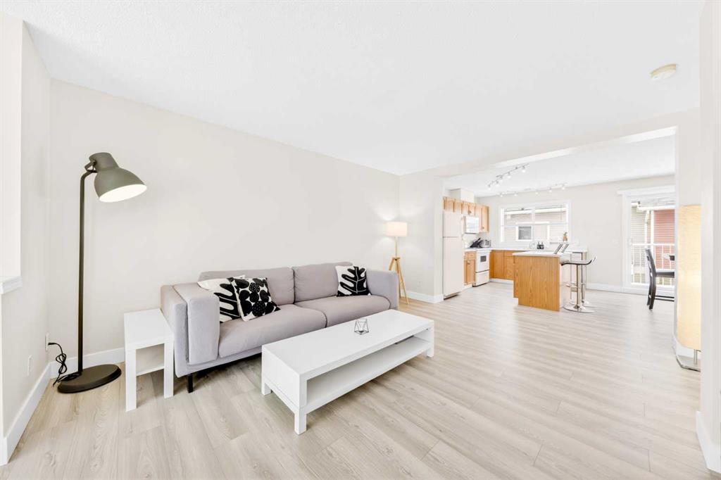 Picture of 203 McKenzie Towne Gate SE, Calgary Real Estate Listing
