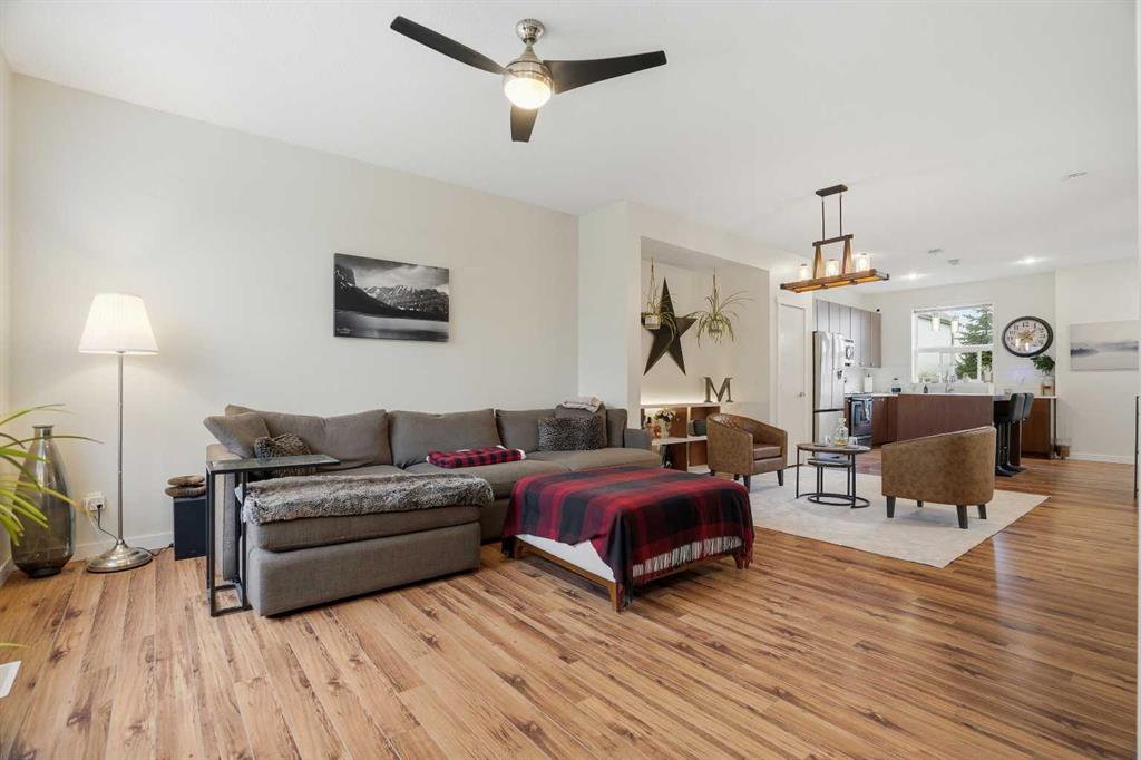 Picture of 65 Copperstone Cove SE, Calgary Real Estate Listing