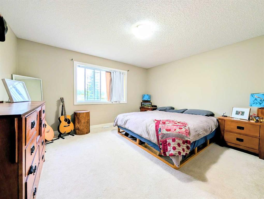 Picture of 1100 10 Avenue SE, Slave Lake Real Estate Listing