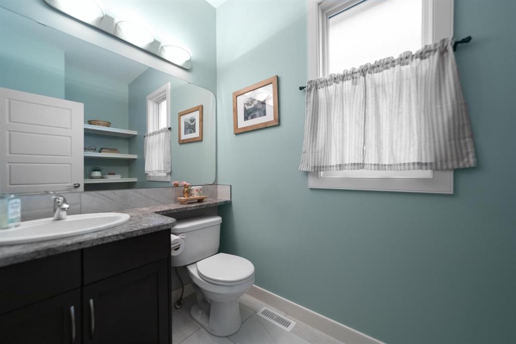 Picture of 3419 51 Street , Camrose Real Estate Listing