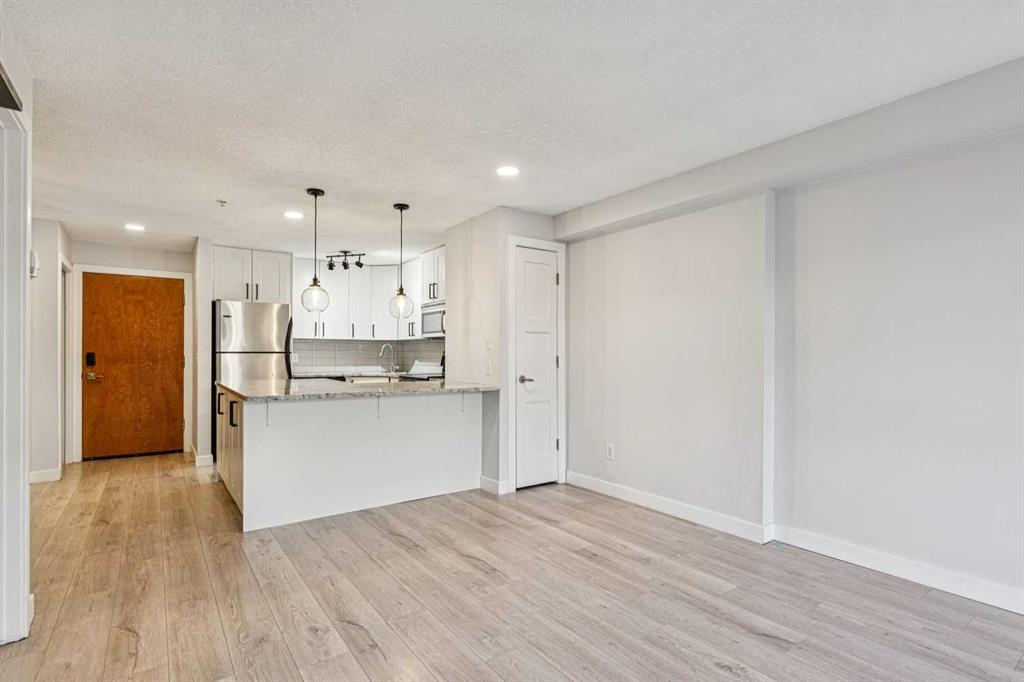 Picture of 304, 317 19 Avenue SW, Calgary Real Estate Listing
