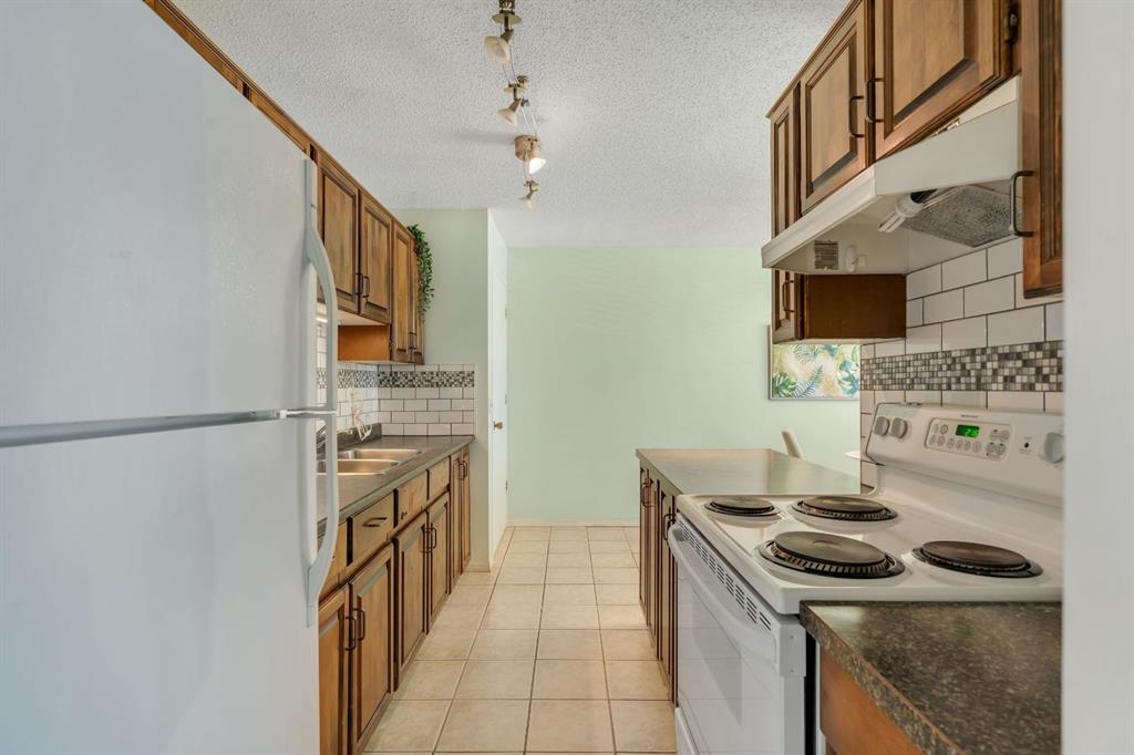 Picture of 127 Falshire Way NE, Calgary Real Estate Listing