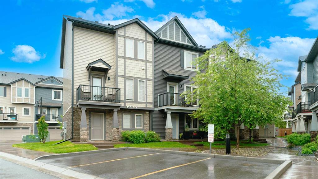 Picture of 340 Legacy Point SE, Calgary Real Estate Listing