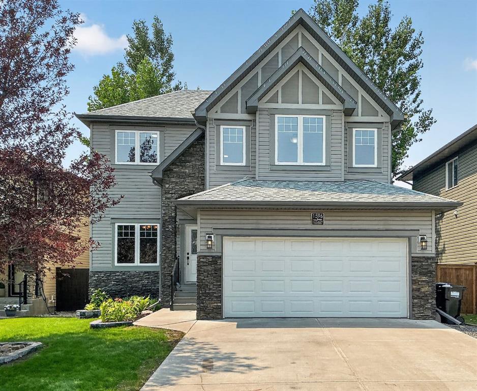 Picture of 1596 Coalbanks Boulevard W, Lethbridge Real Estate Listing