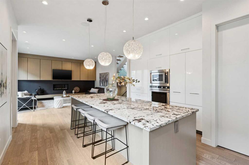 Picture of 423 7A Street NE, Calgary Real Estate Listing