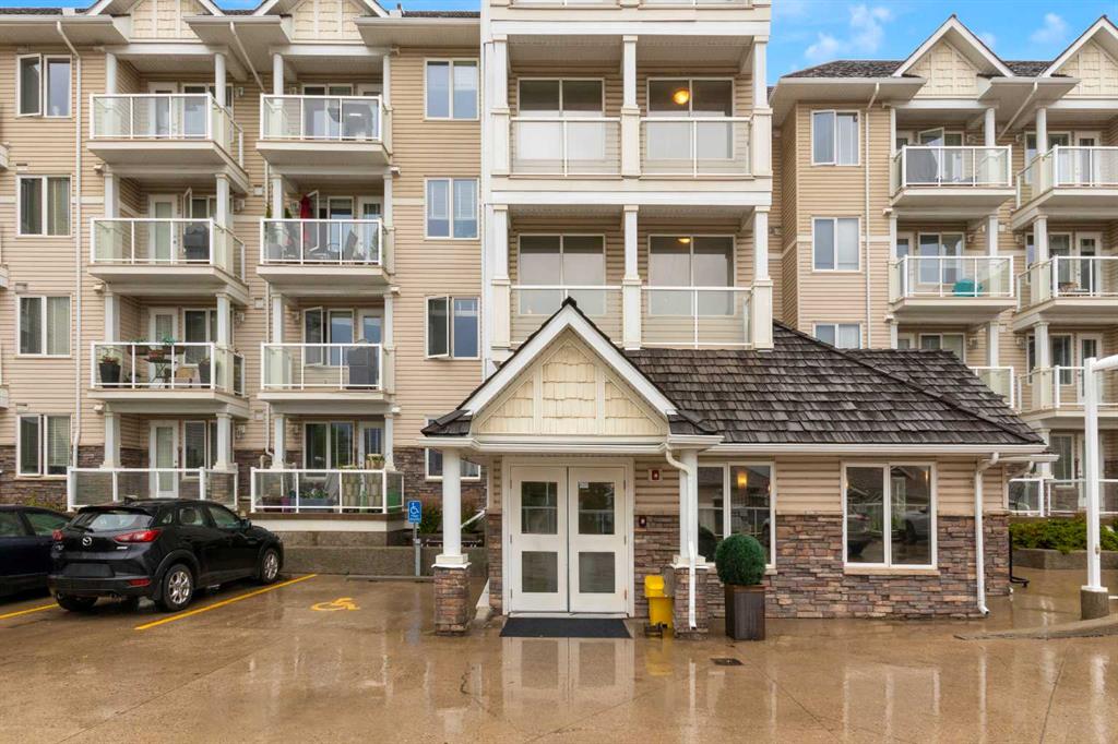 Picture of 102, 500 Rocky Vista Gardens NW, Calgary Real Estate Listing