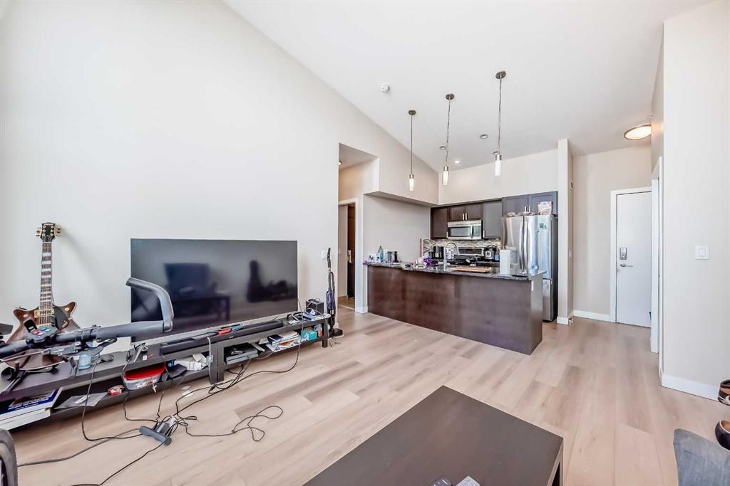 Picture of 412, 4303 1 Street NE, Calgary Real Estate Listing