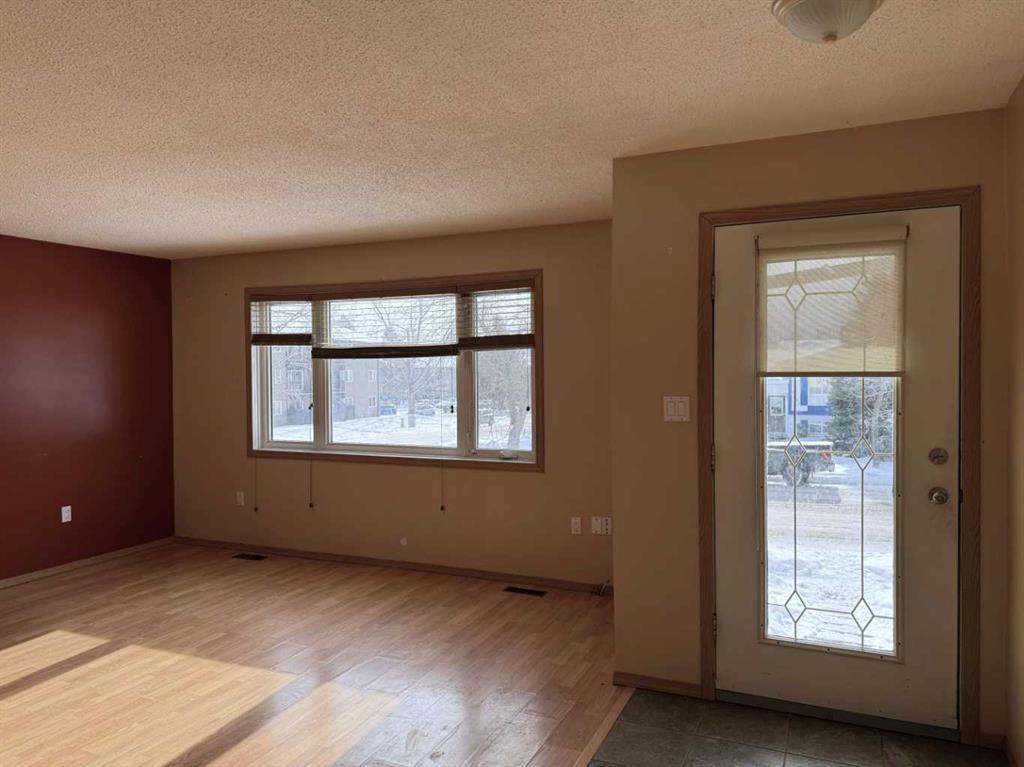 Picture of 5704 Westhaven Drive  , Edson Real Estate Listing