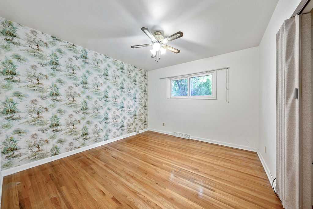 Picture of 7315 5 Street SW, Calgary Real Estate Listing