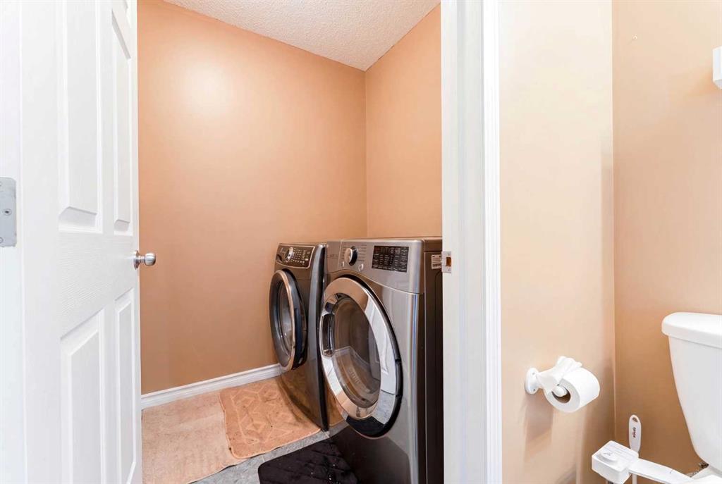 Picture of 134 Tarawood Lane NE, Calgary Real Estate Listing