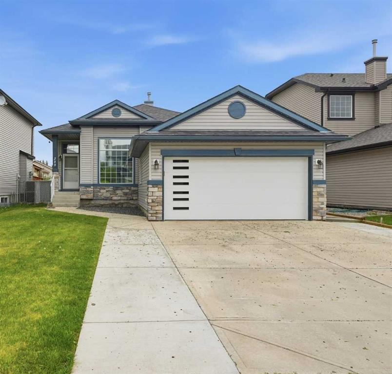 Picture of 209 Oakmere Close , Chestermere Real Estate Listing