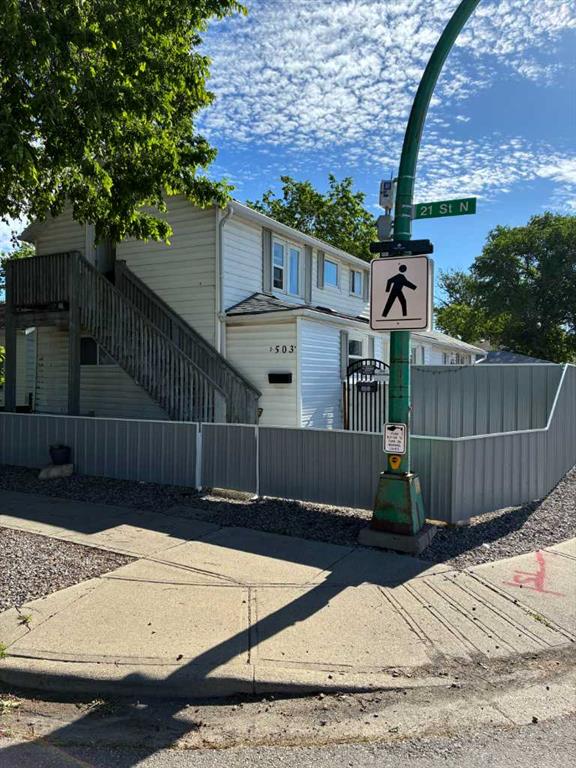 Picture of 503 21 Street N, Lethbridge Real Estate Listing