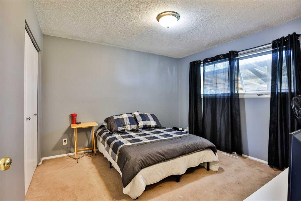 Picture of 2700 12 Avenue N, Lethbridge Real Estate Listing