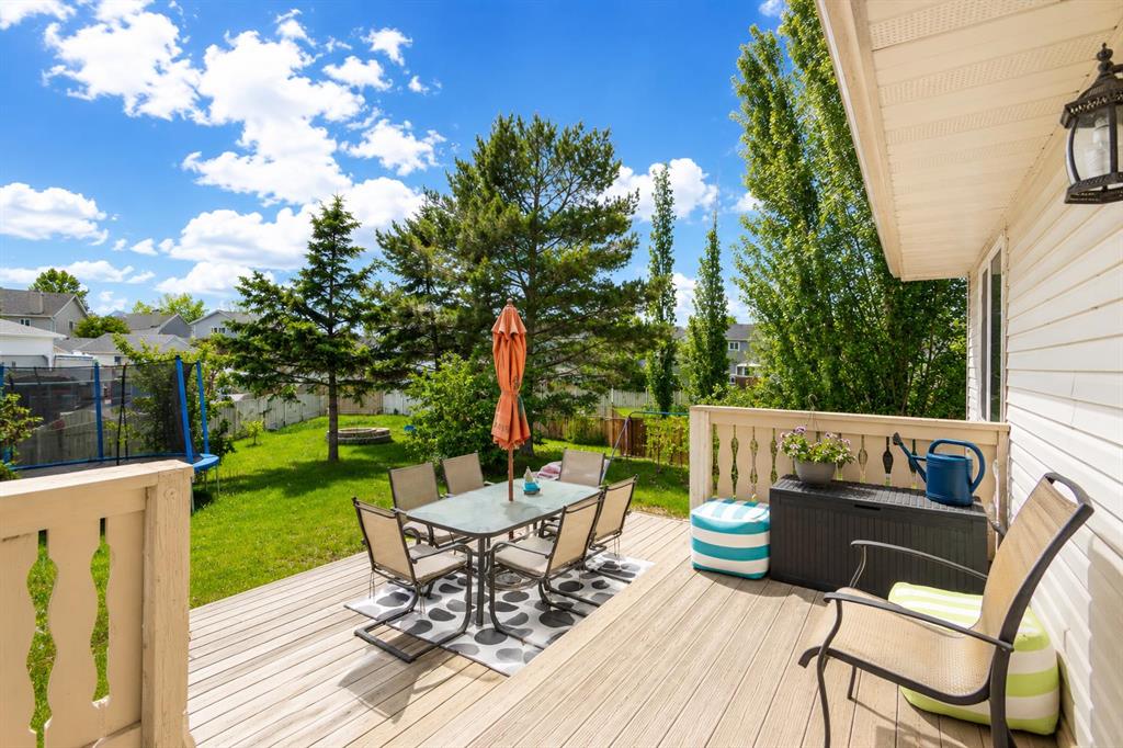 Picture of 27 Erin Green Place SE, Calgary Real Estate Listing