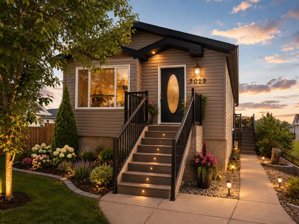 Picture of 5019 49 Street , Hardisty Real Estate Listing